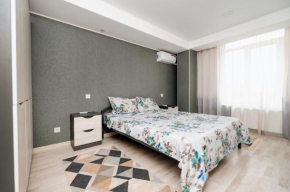 Cozy 1-Bedroom Apartment with Balcony and Great Location